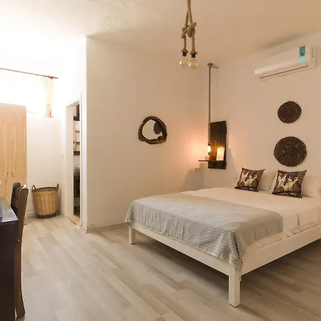 فندق Koop' / Eski 4*