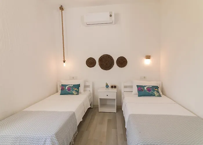 Ξενοδοχείο Koop' / Eski