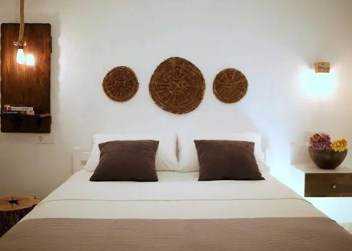 Koop' / Eski Ξενοδοχείο